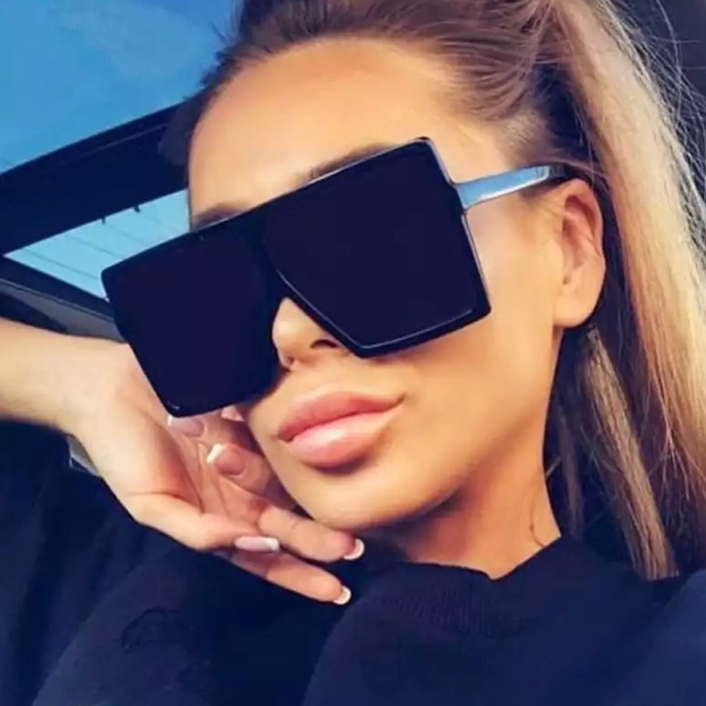 🔴3 for $20🔴Oversized Square Sunglasses  (Finale Price)